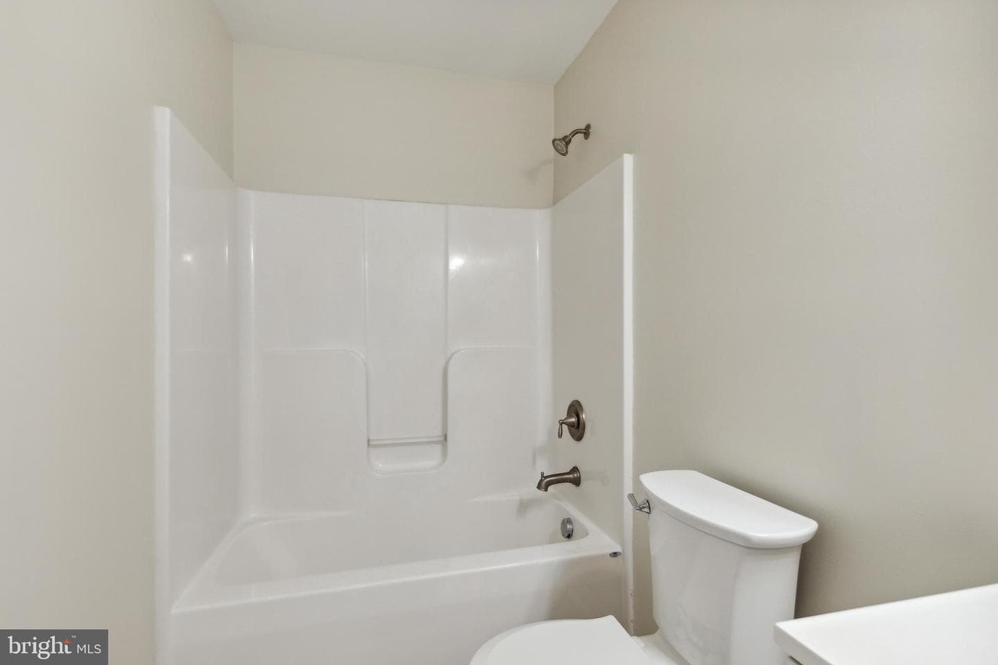 907 Boundary Avenue photo 37
