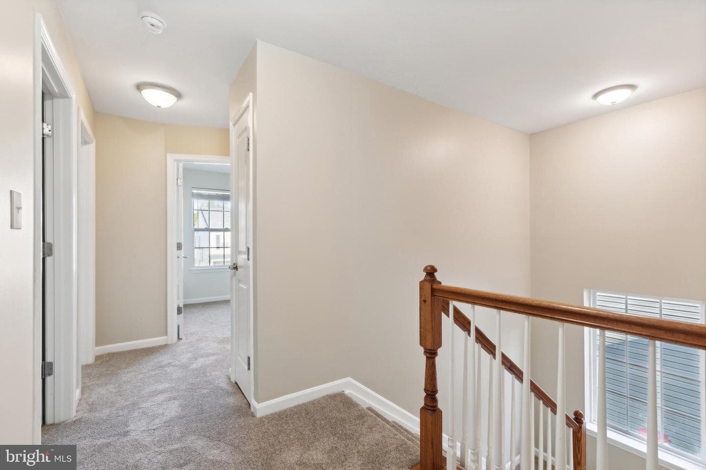 907 Boundary Avenue photo 51