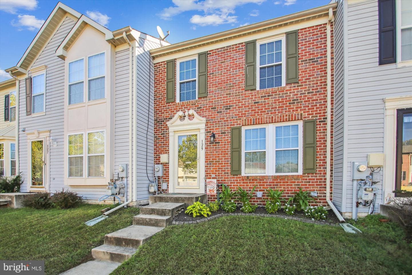 129 Foxtree Drive photo 1