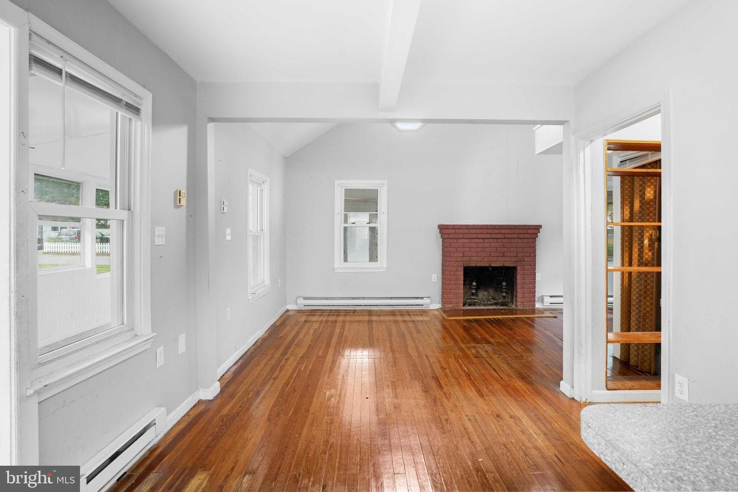 1196 Maple Avenue photo 13