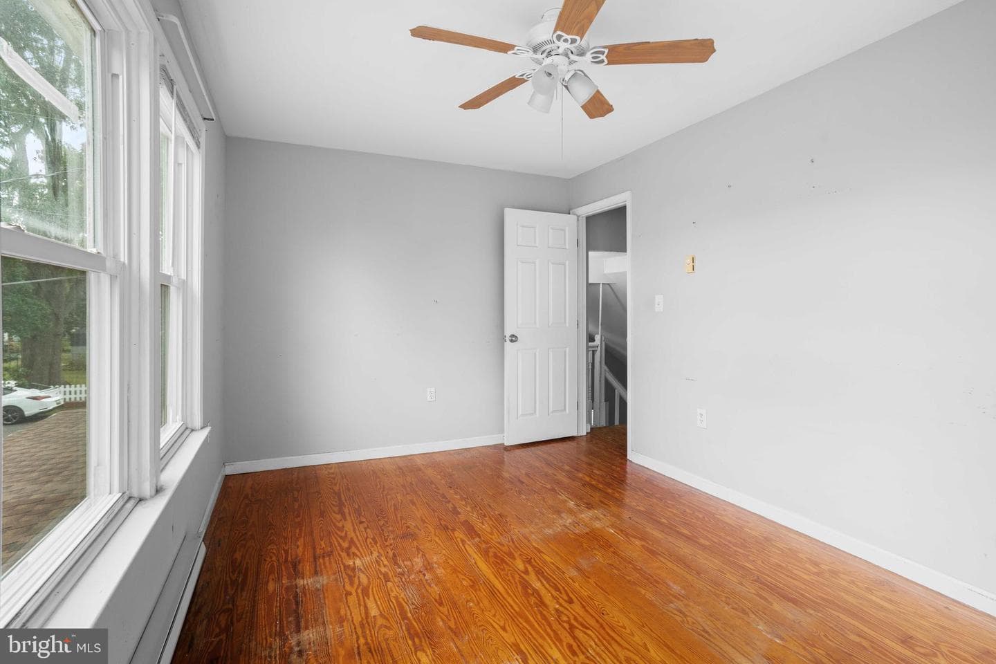 1196 Maple Avenue photo 21