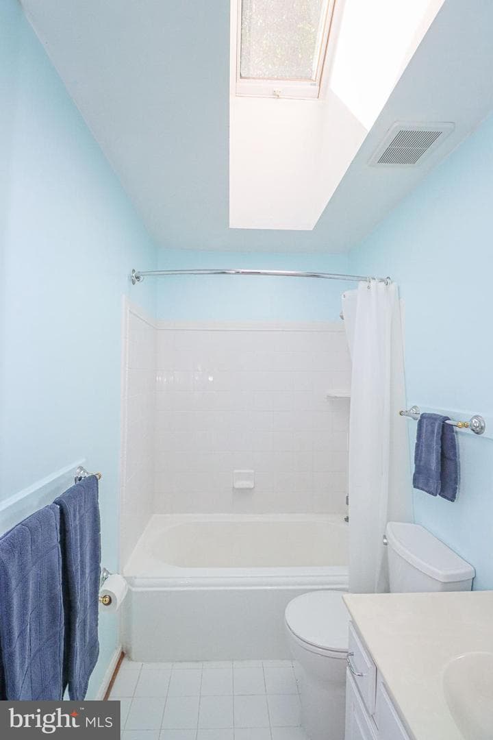312 Wembly Way photo 39