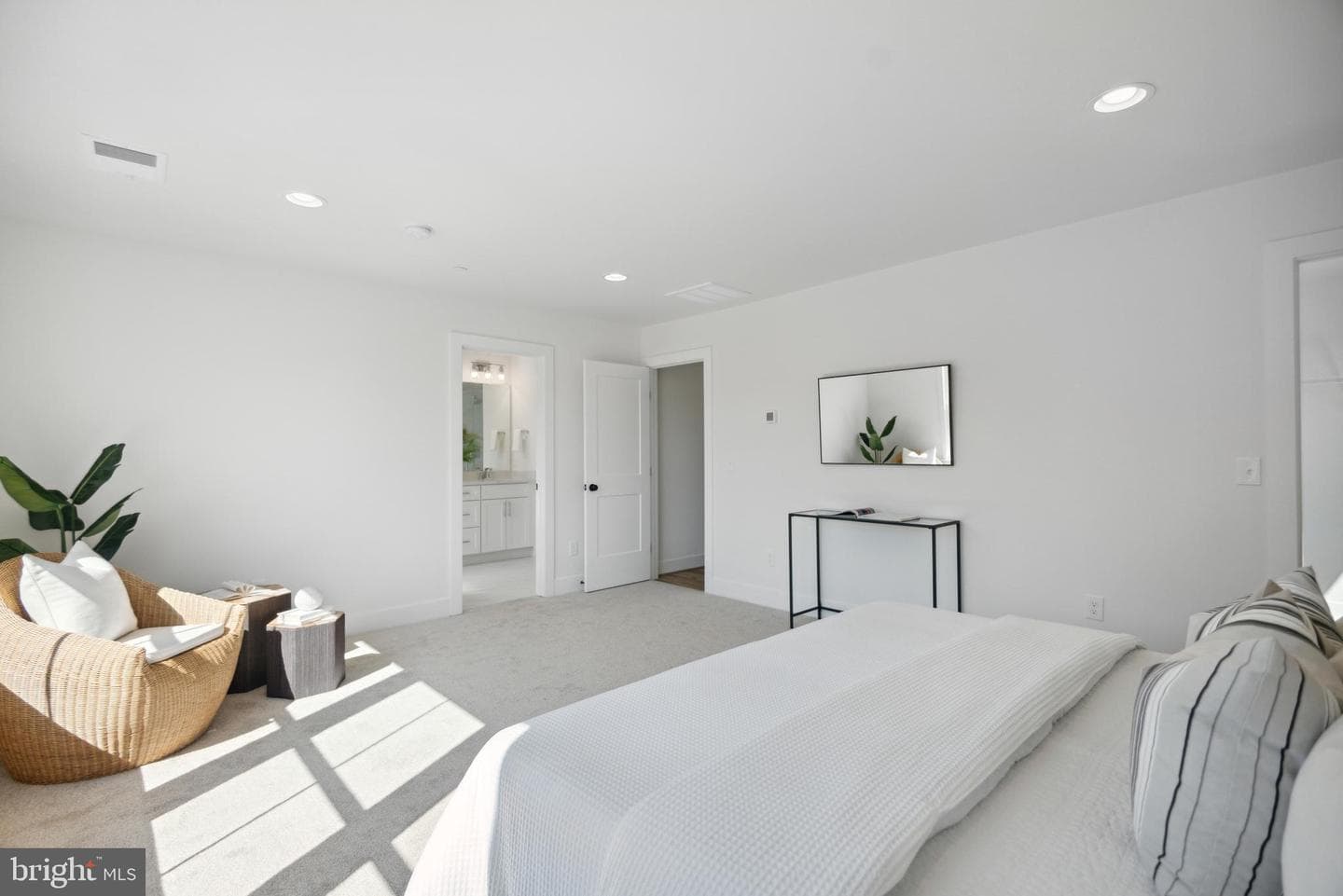 620 Doyle Road photo 37