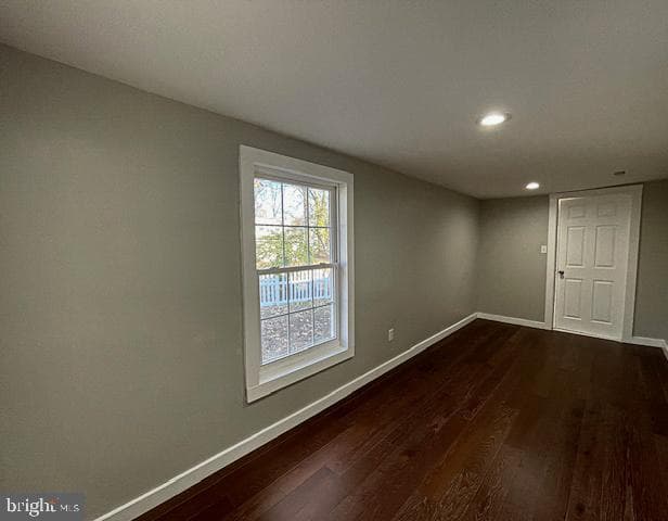 5601 Essex Street photo 12