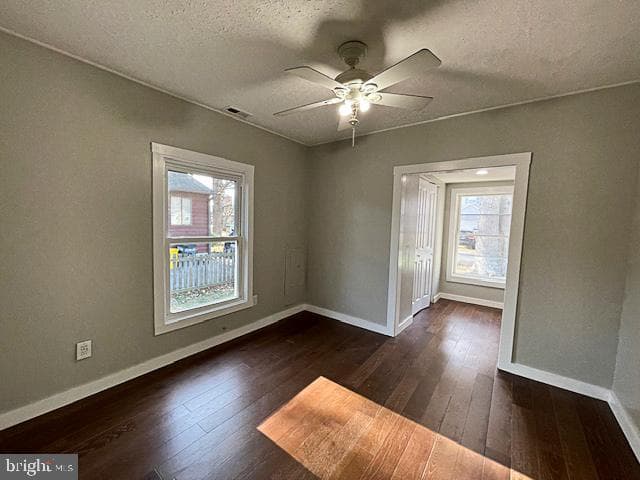 5601 Essex Street photo 17