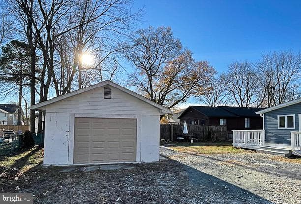 5601 Essex Street photo 34