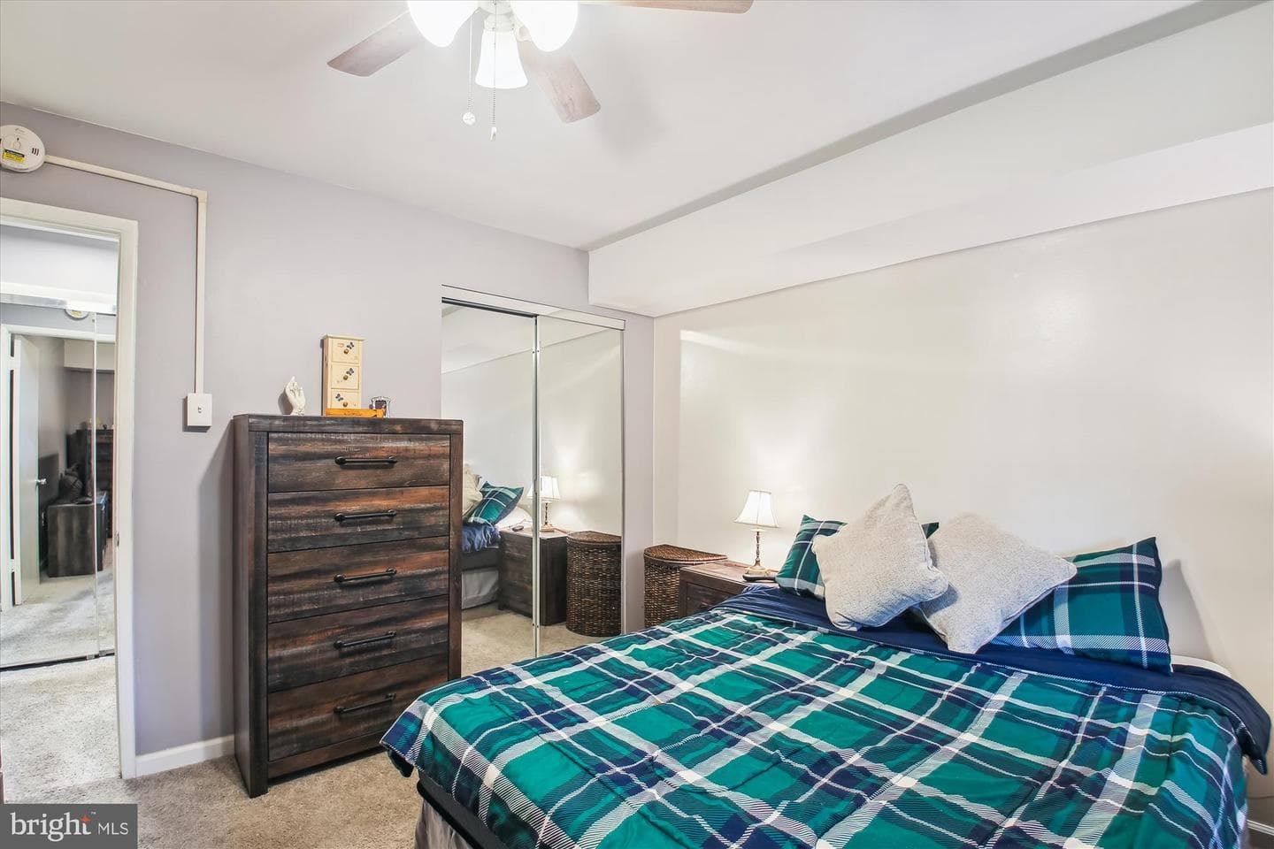 211 Victor Parkway #a photo 16