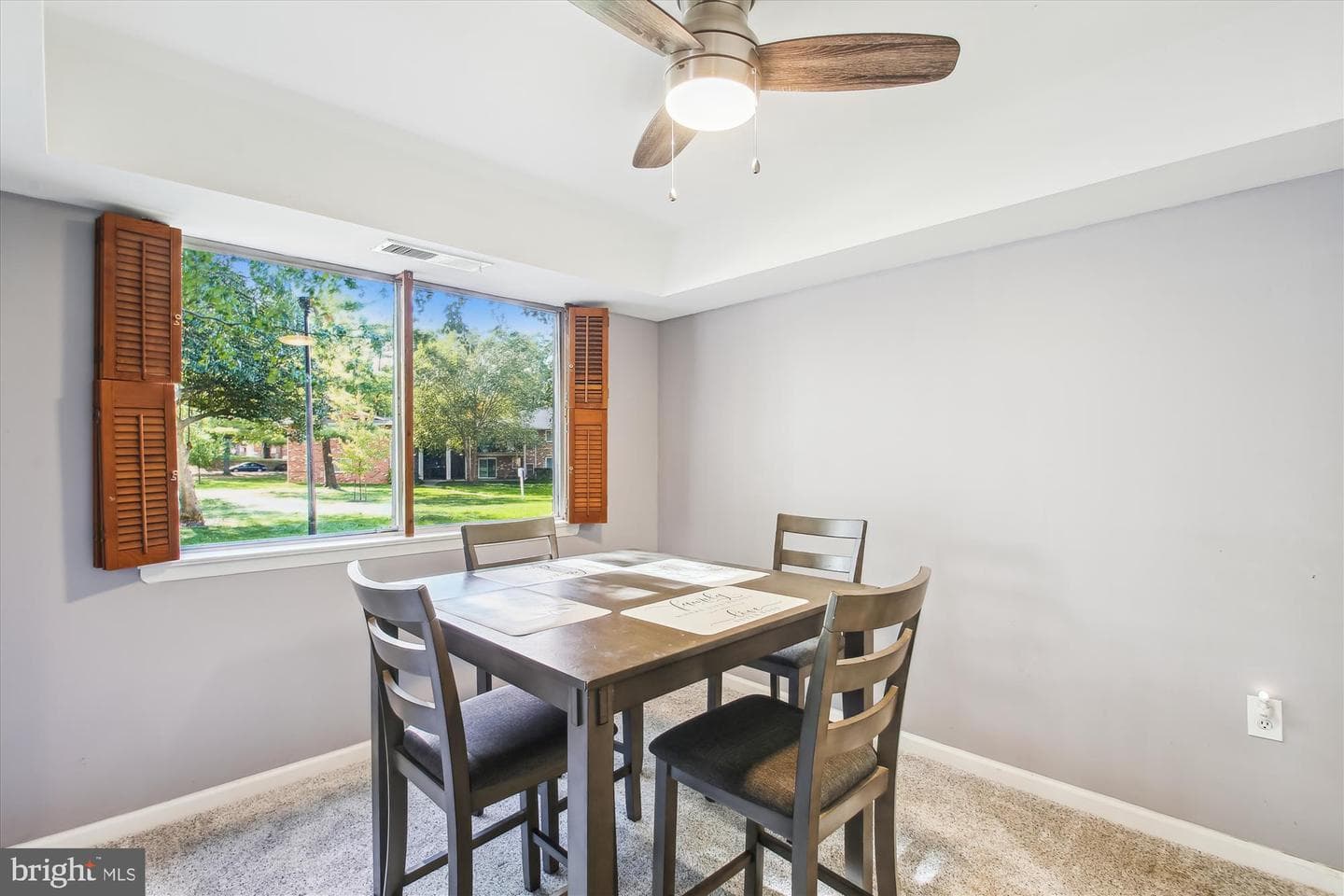 211 Victor Parkway #a photo 8