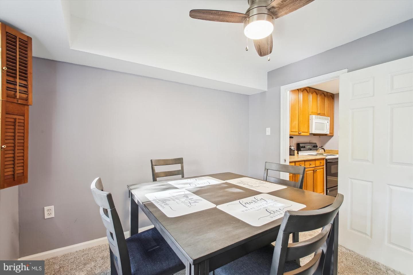 211 Victor Parkway #a photo 9