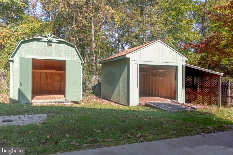22 W Pasadena Road photo 32