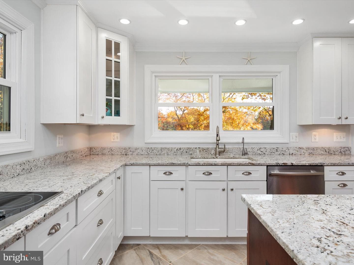 131 Wallace Manor Road photo 41