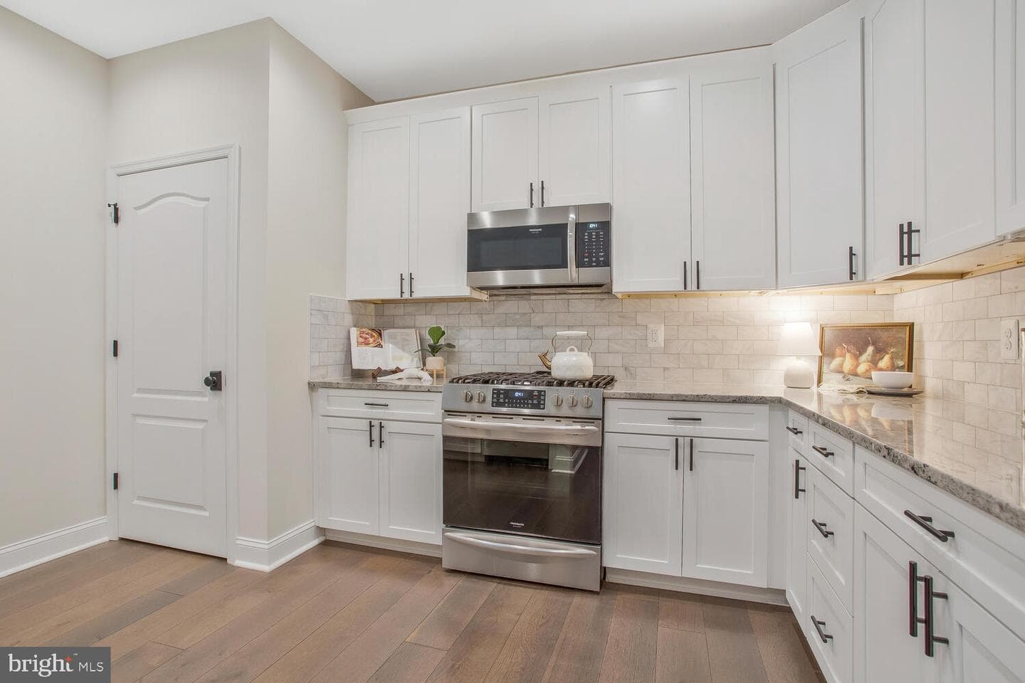 608 Melvin Avenue #203 photo 7