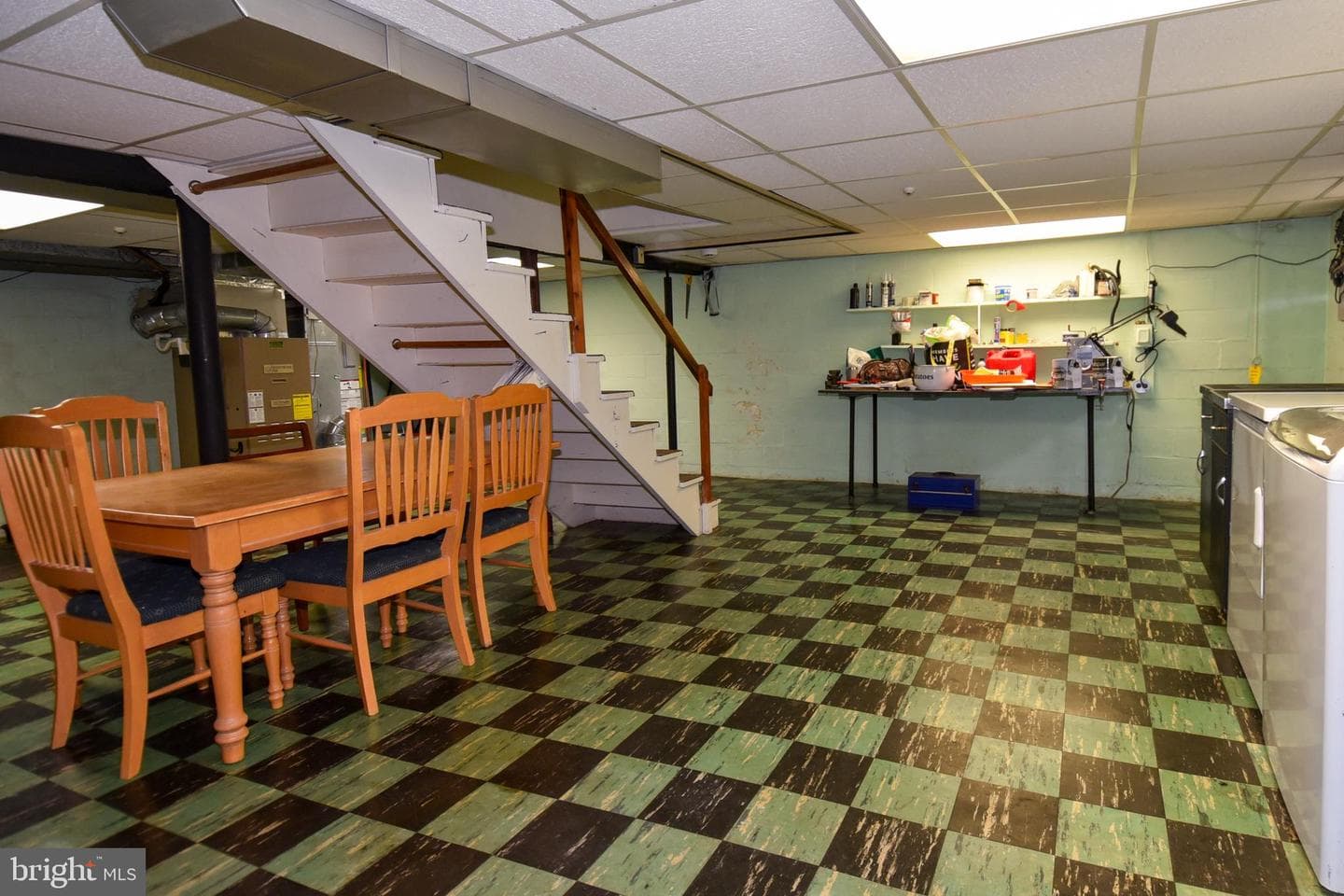 500 Dogwood Drive photo 35