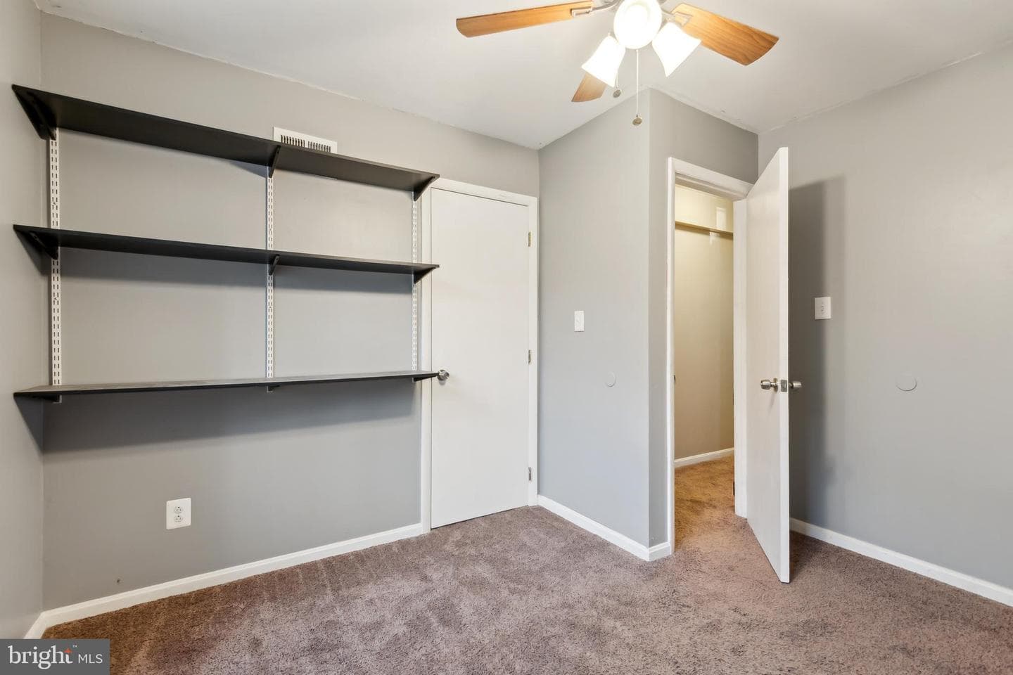 104 Henson Road photo 32