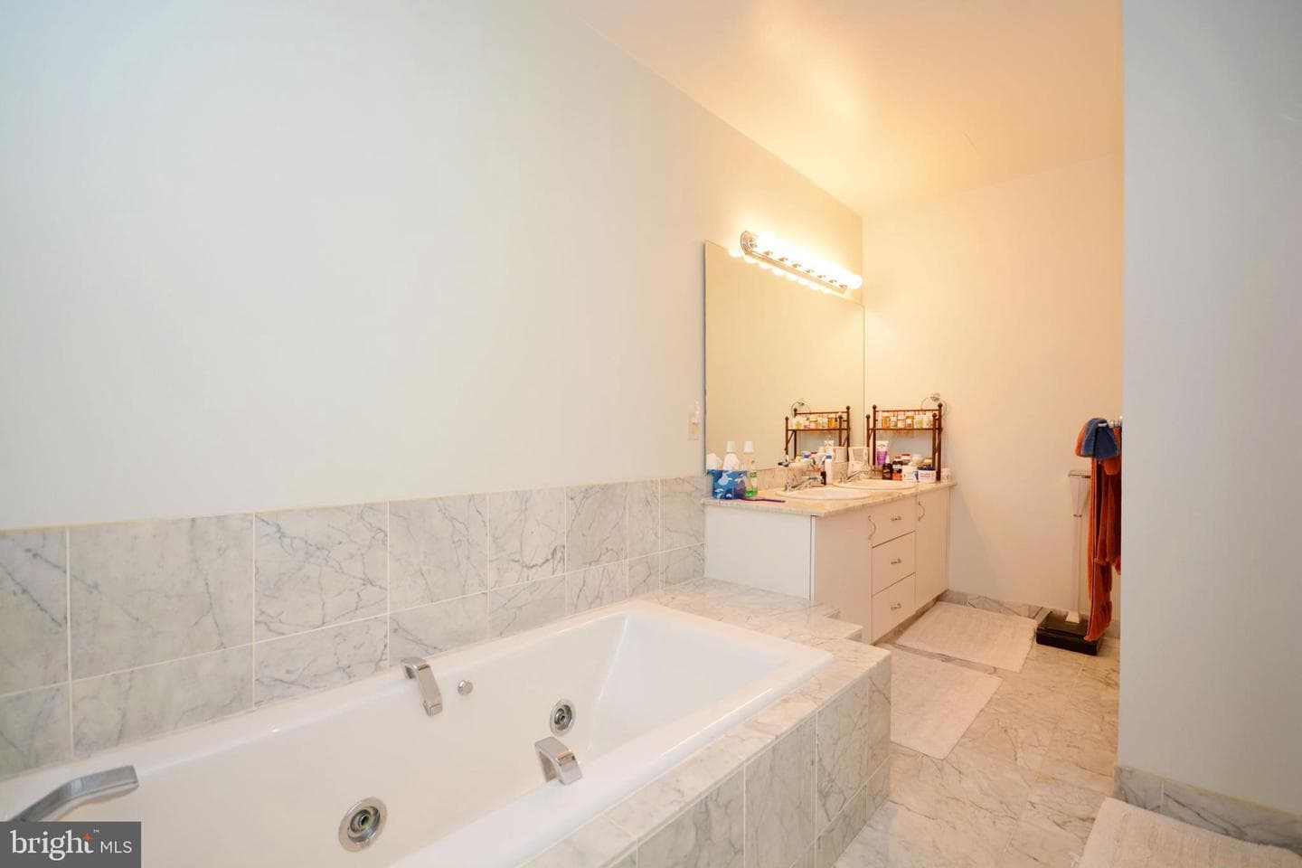 930 Astern Way #106 photo 20