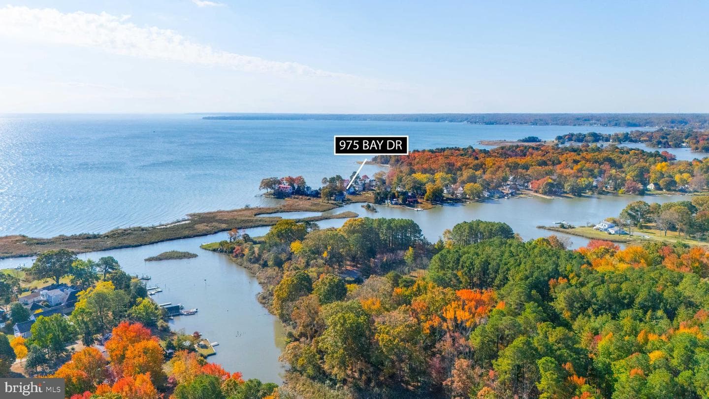 975 Bay Drive photo 13