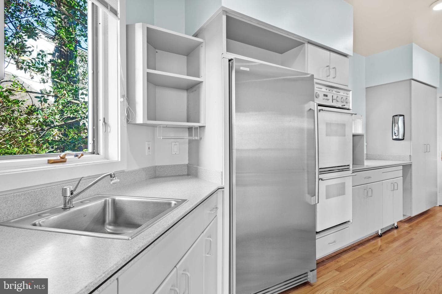 975 Bay Drive photo 22