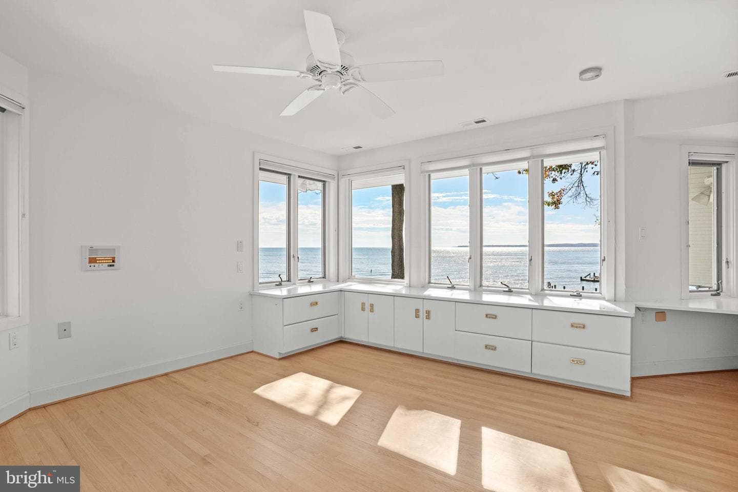 975 Bay Drive photo 36
