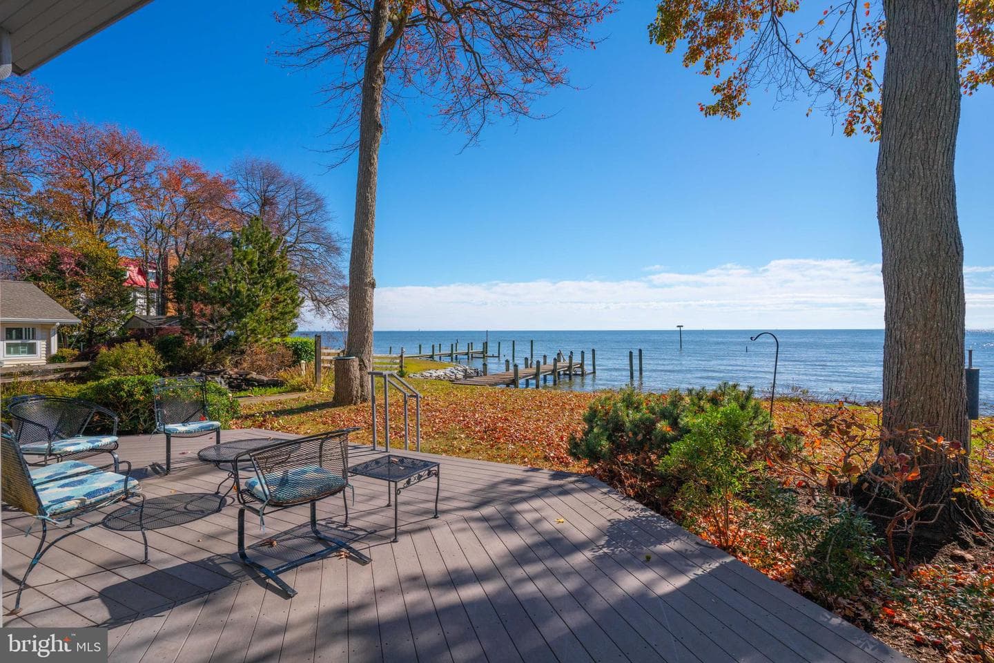 975 Bay Drive photo 6