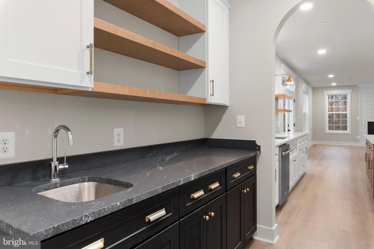 11 Stratford Drive photo 17