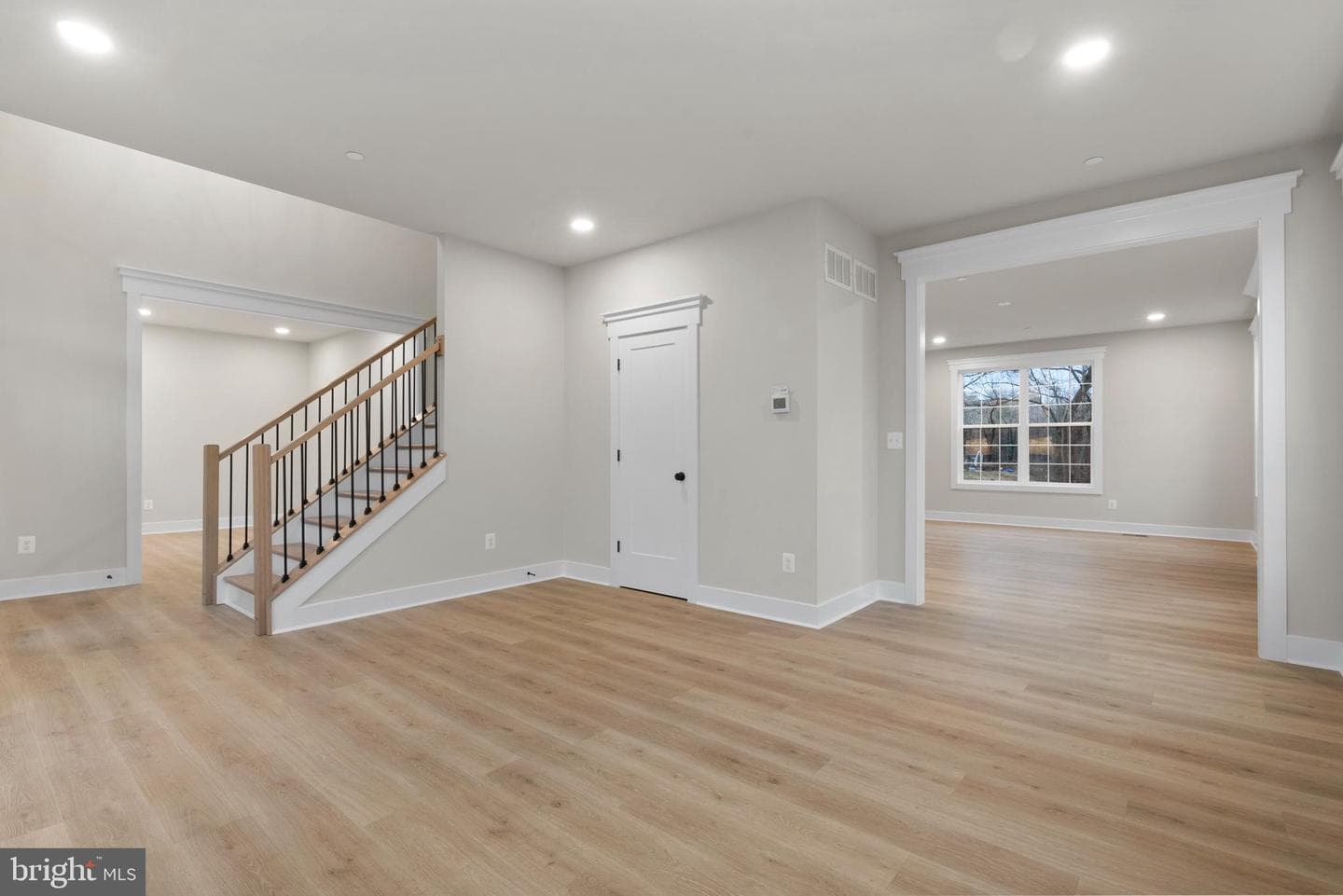 11 Stratford Drive photo 6
