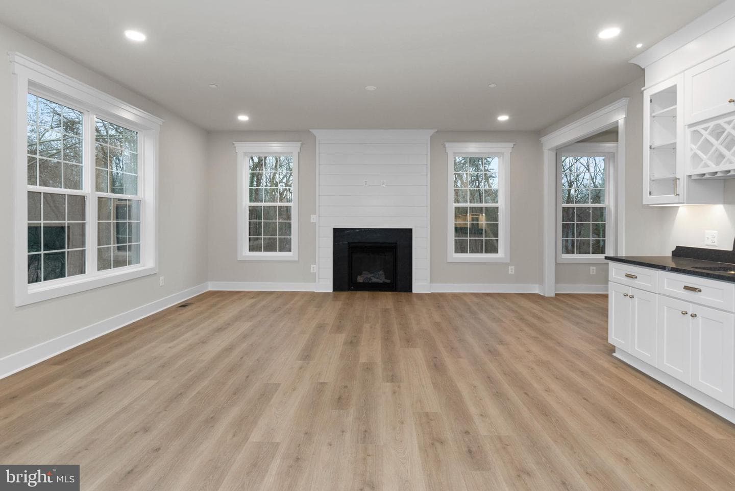 11 Stratford Drive photo 7