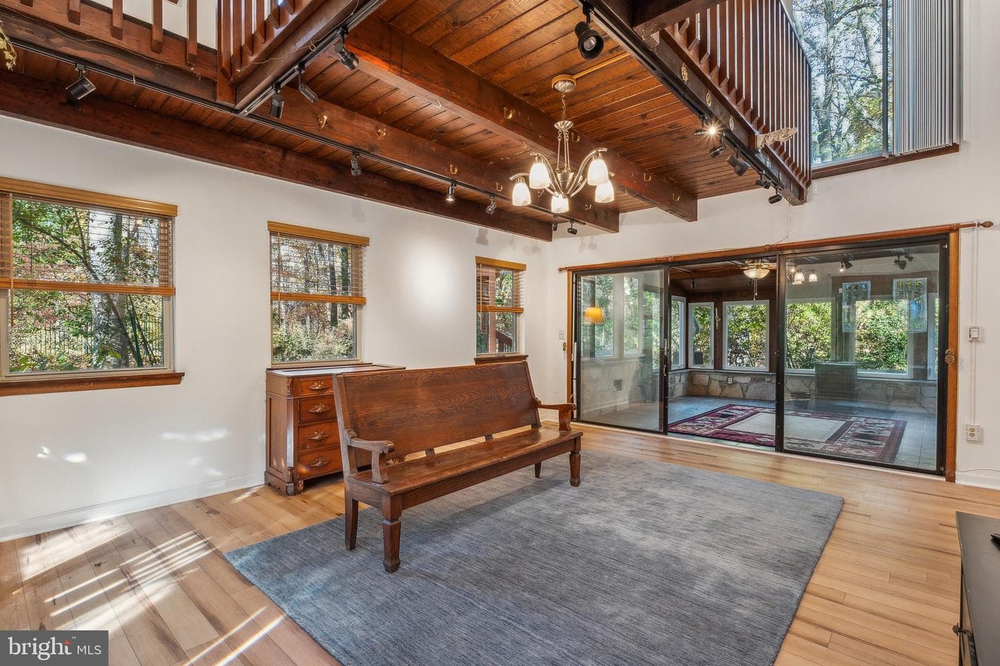 727 Shiloh Court photo 4