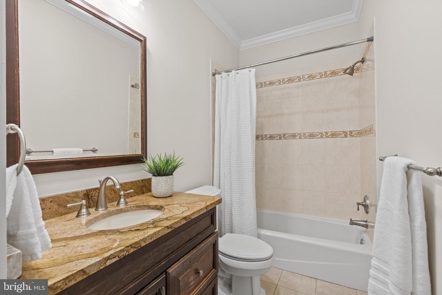 530 Edgewater Road photo 26