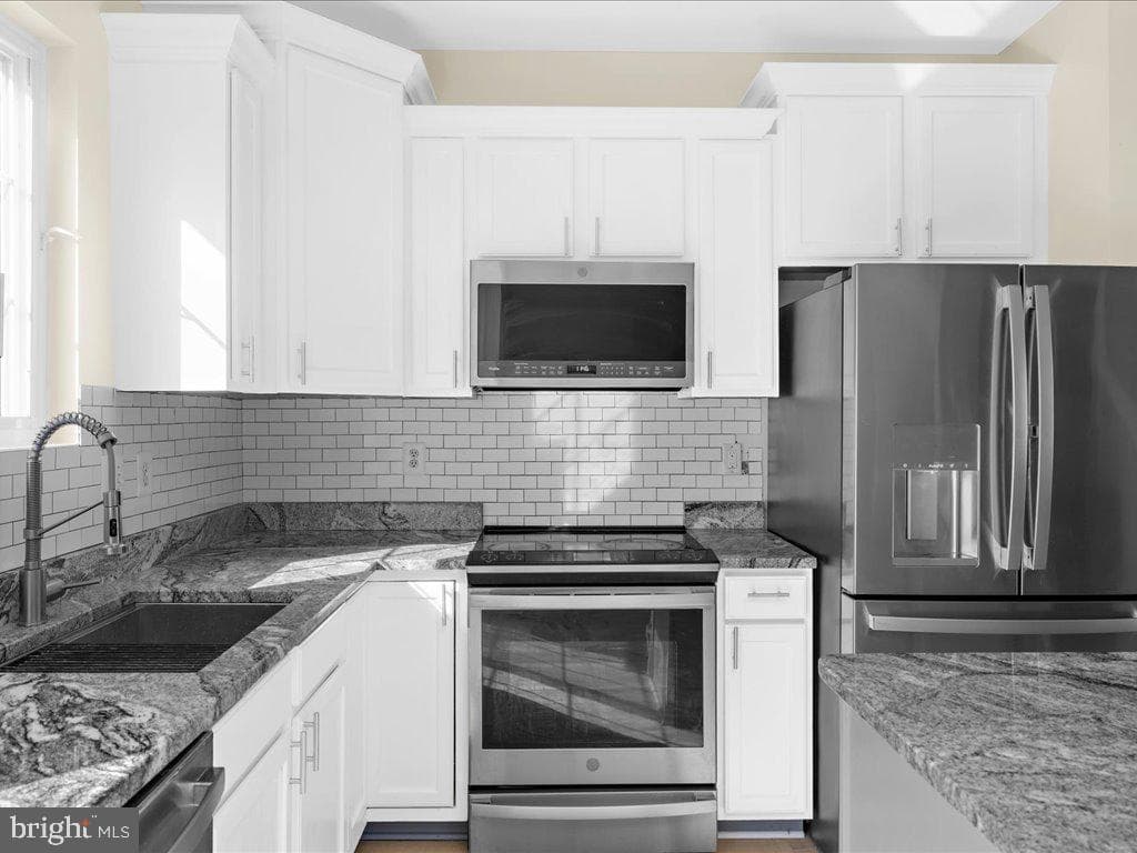 6828 Warfield Street photo 19