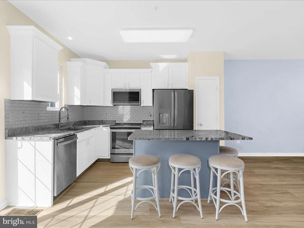 6828 Warfield Street photo 21