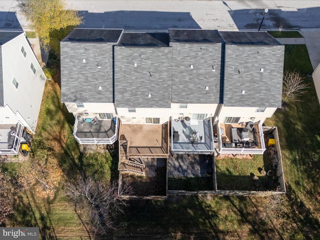 6828 Warfield Street photo 55