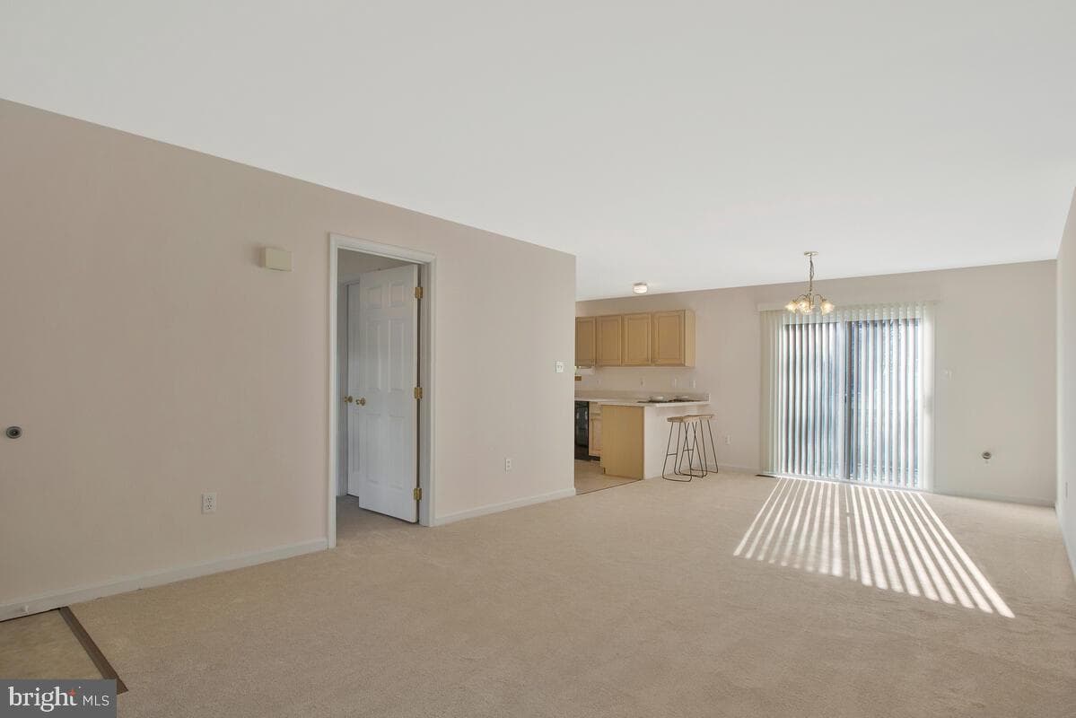 1165 Maple Avenue photo 12