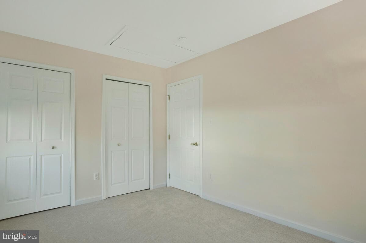 1165 Maple Avenue photo 22