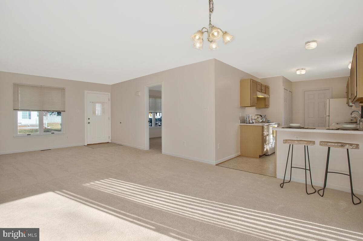 1165 Maple Avenue photo 6