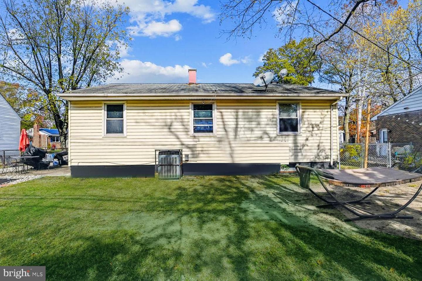 1336 Whitman Drive photo 5