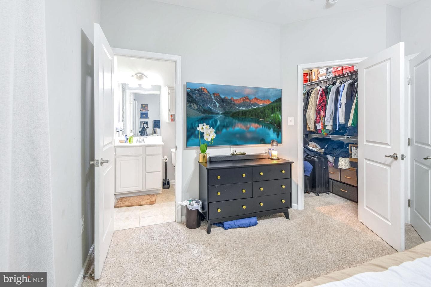 7638 Timbercross Lane photo 16