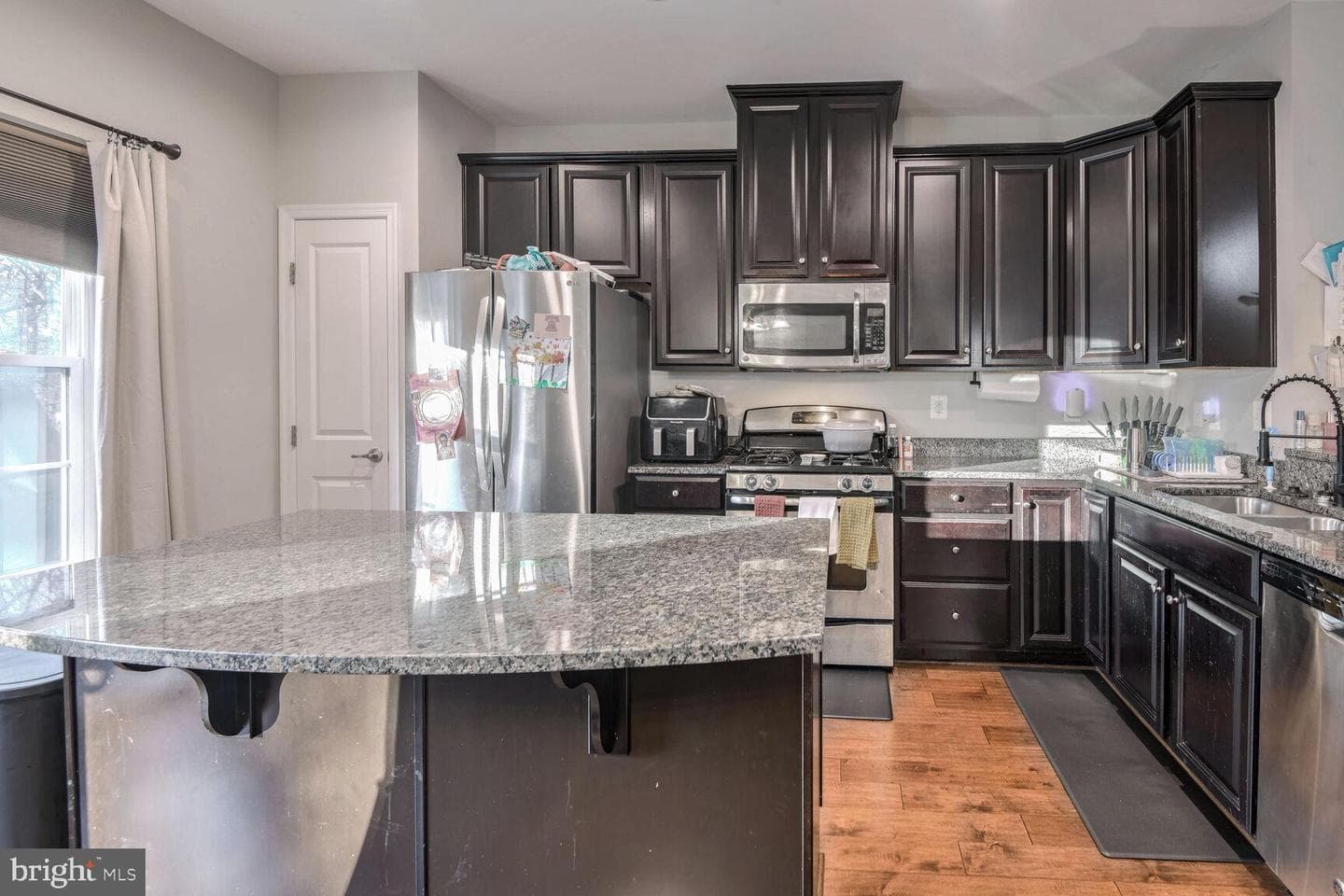 7638 Timbercross Lane photo 8