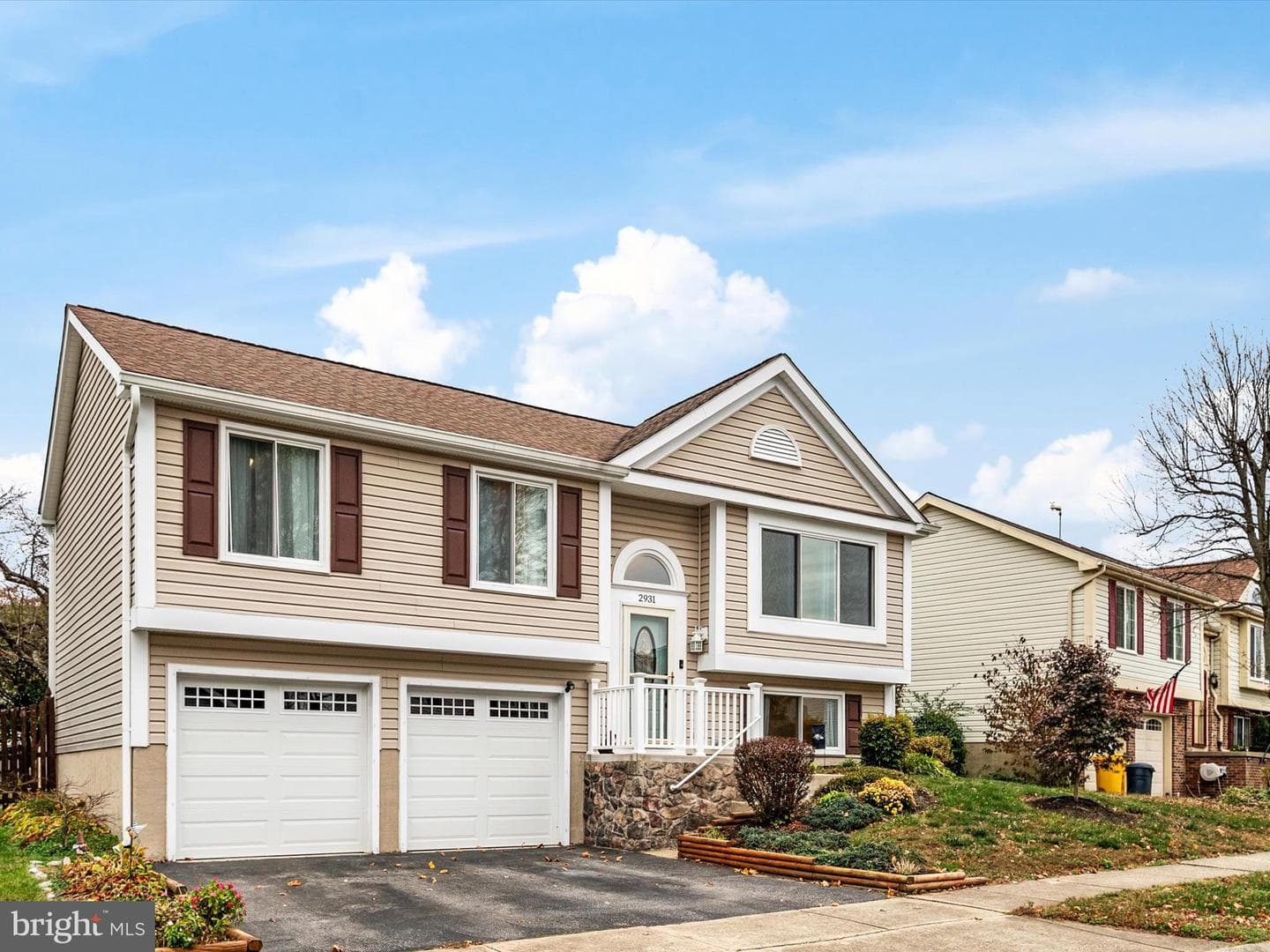 2931 Golden Fleece Drive photo 2