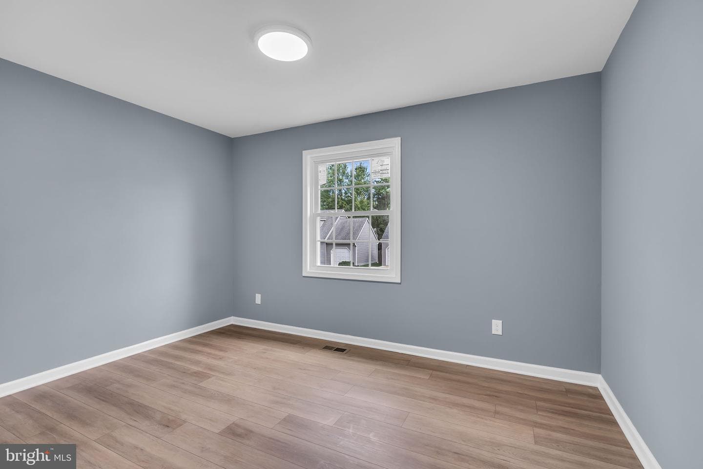 1409 Damsel Lane photo 19