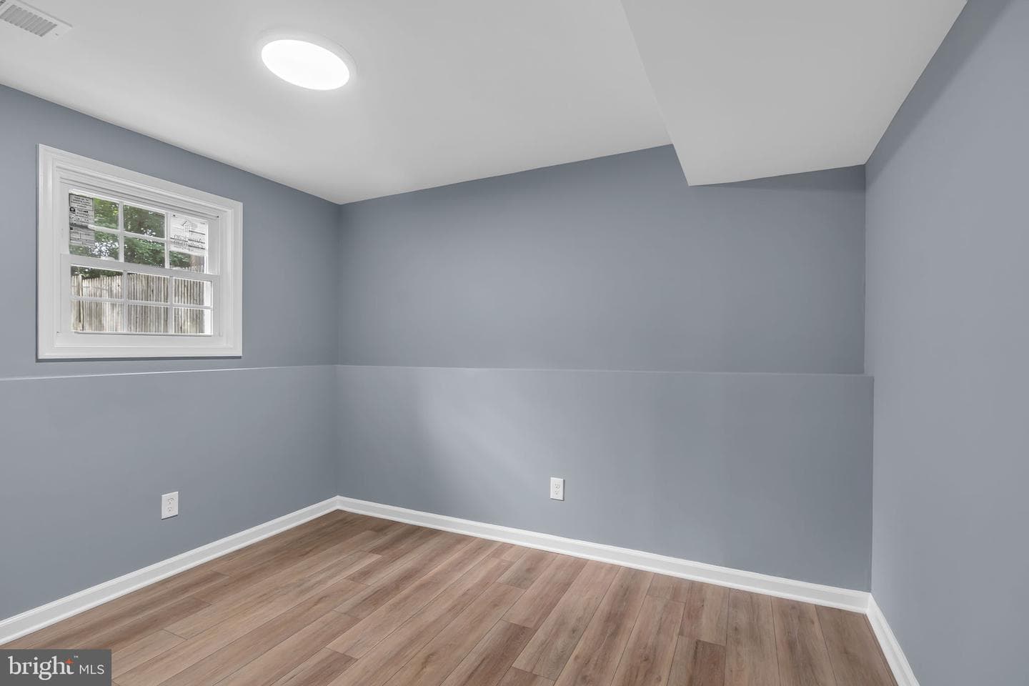 1409 Damsel Lane photo 26