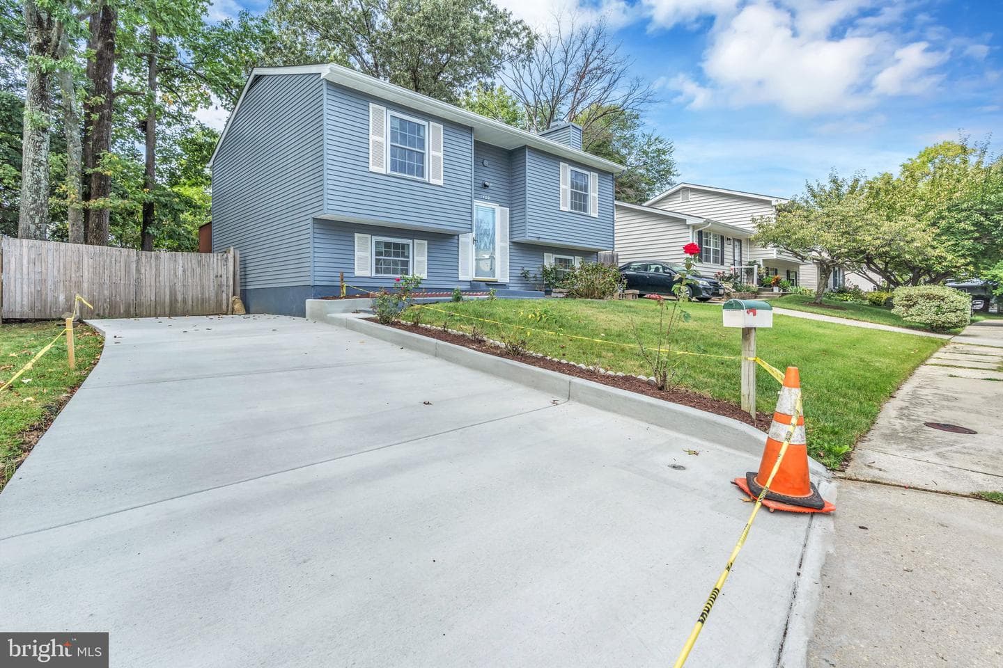 1409 Damsel Lane photo 5
