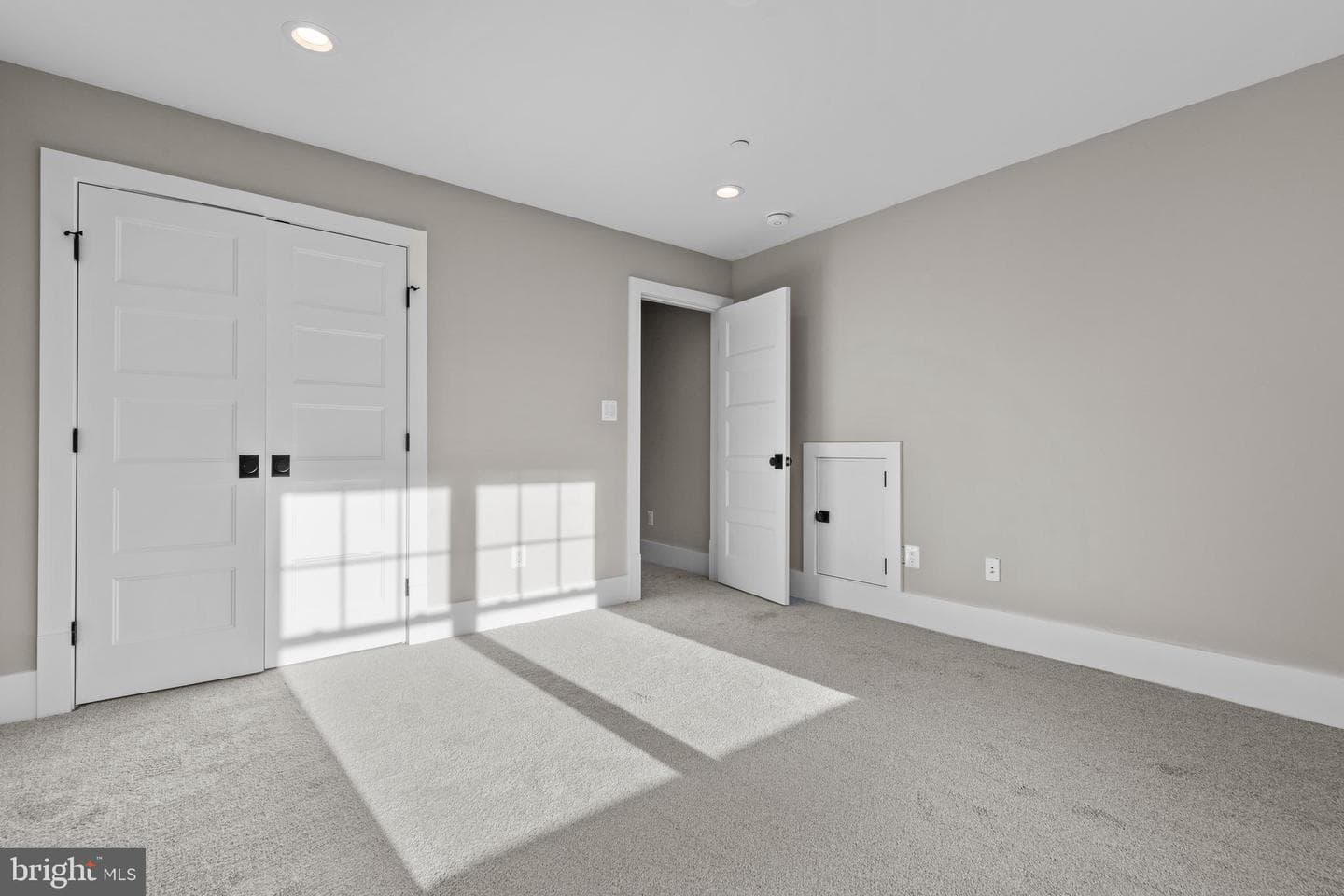 1606 Upton Scott Way photo 9