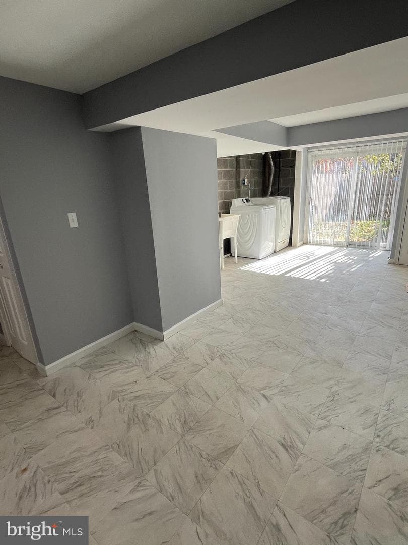 8219 Coatsbridge Court photo 18