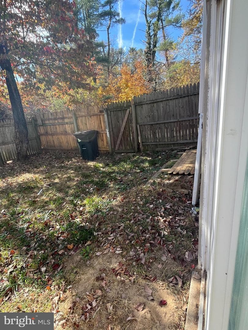 8219 Coatsbridge Court photo 23