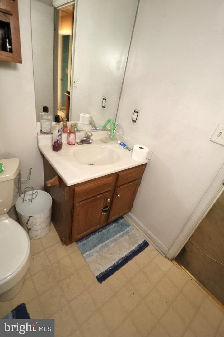 1810 Schooner Court photo 36