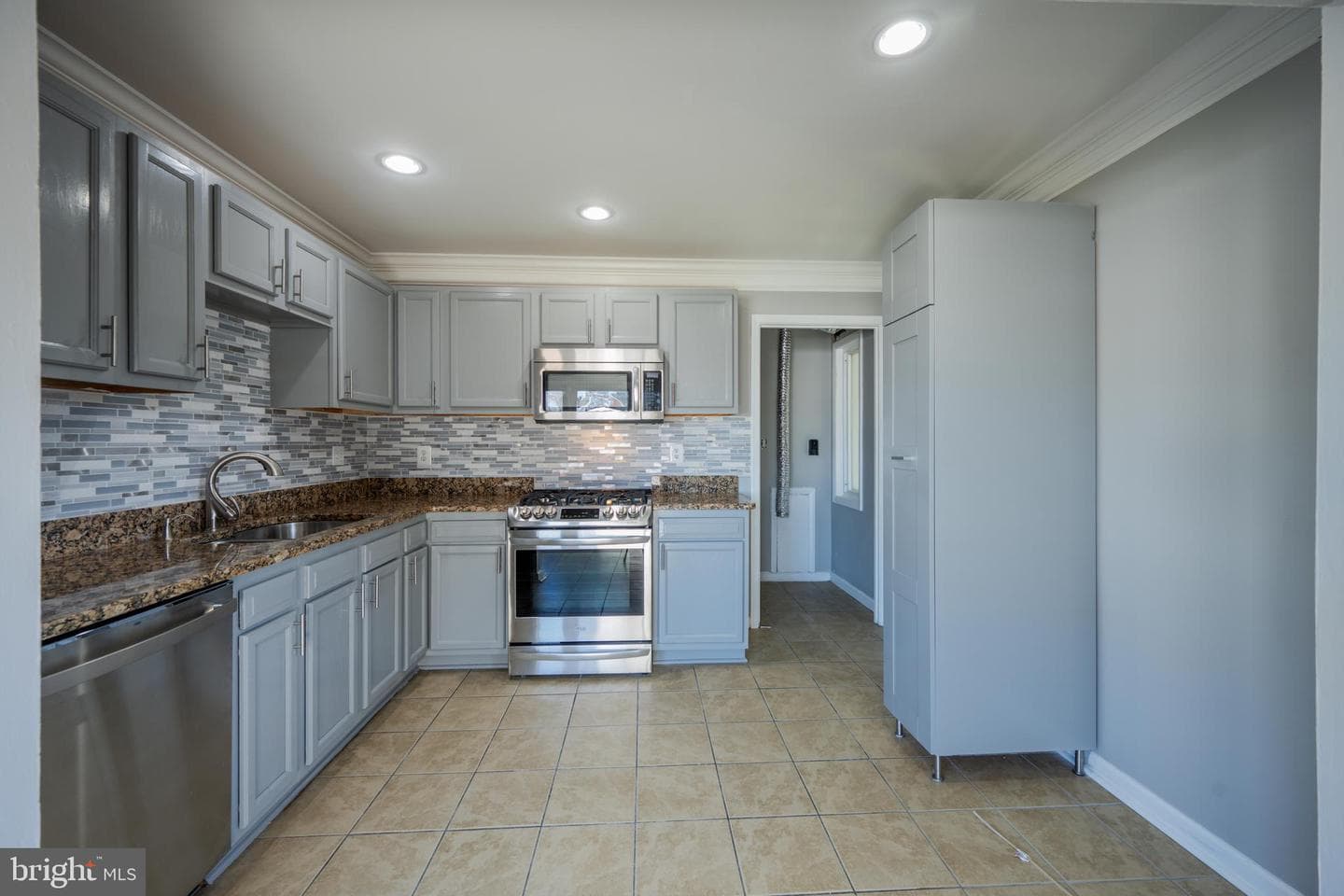 7815 Shellye Road photo 8
