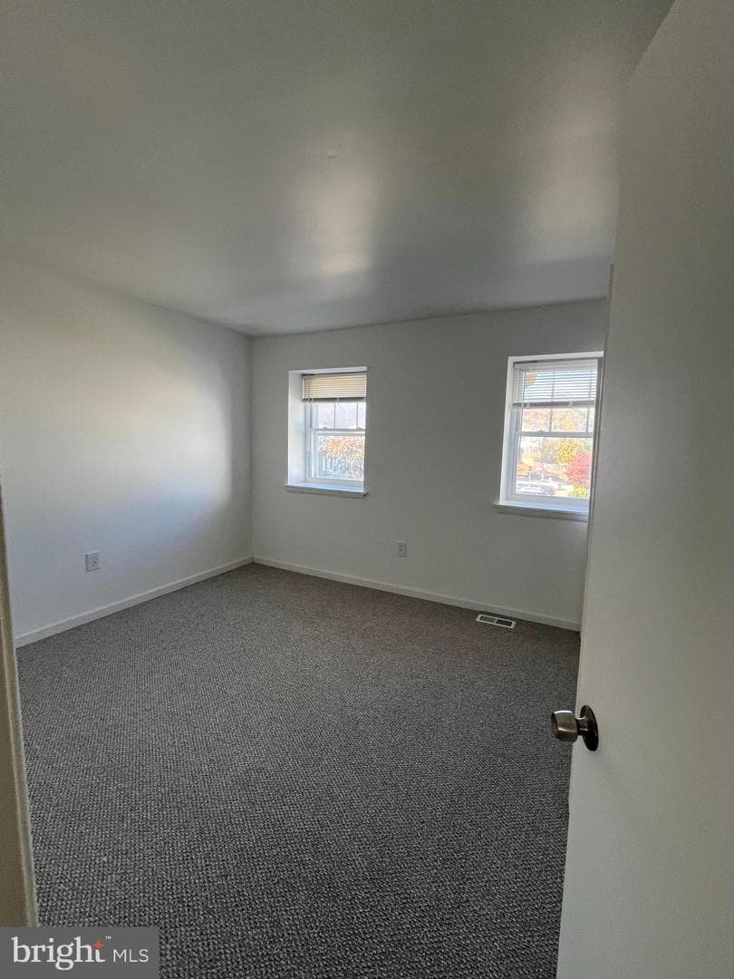 8227 Dunfield Court photo 7
