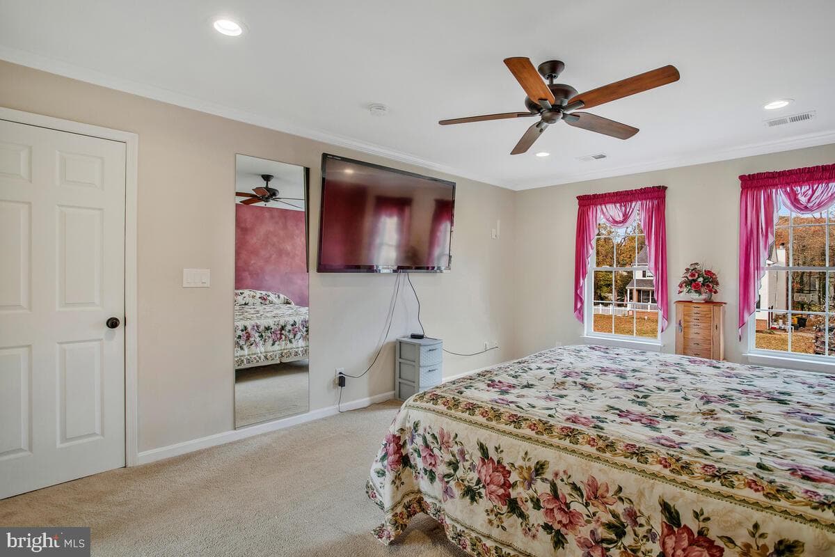 7639 Jeannine Avenue photo 31