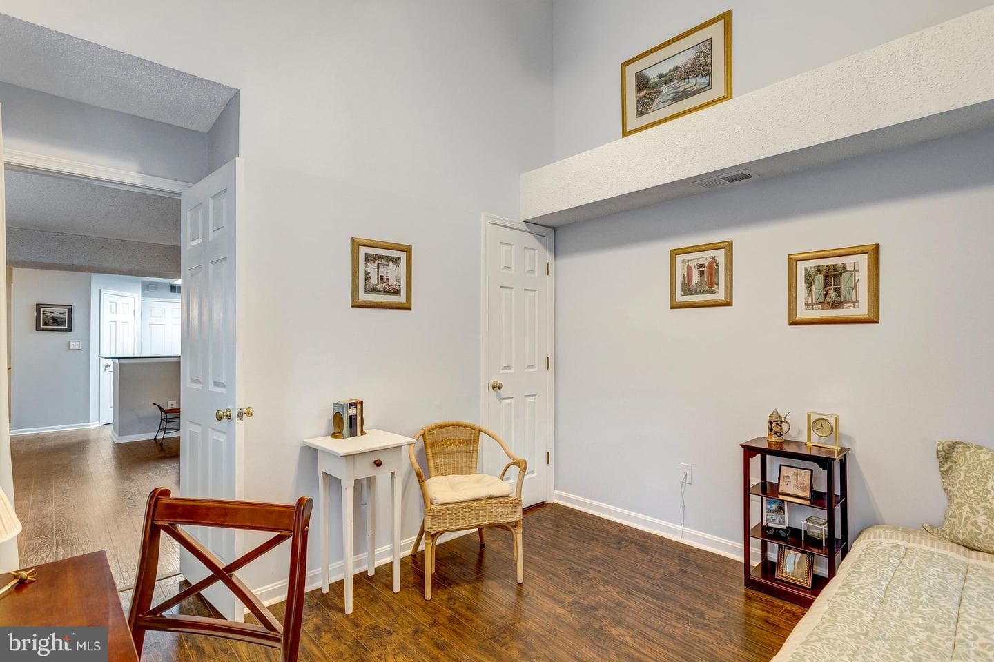 2504 Airy Hill Circle #1b photo 17