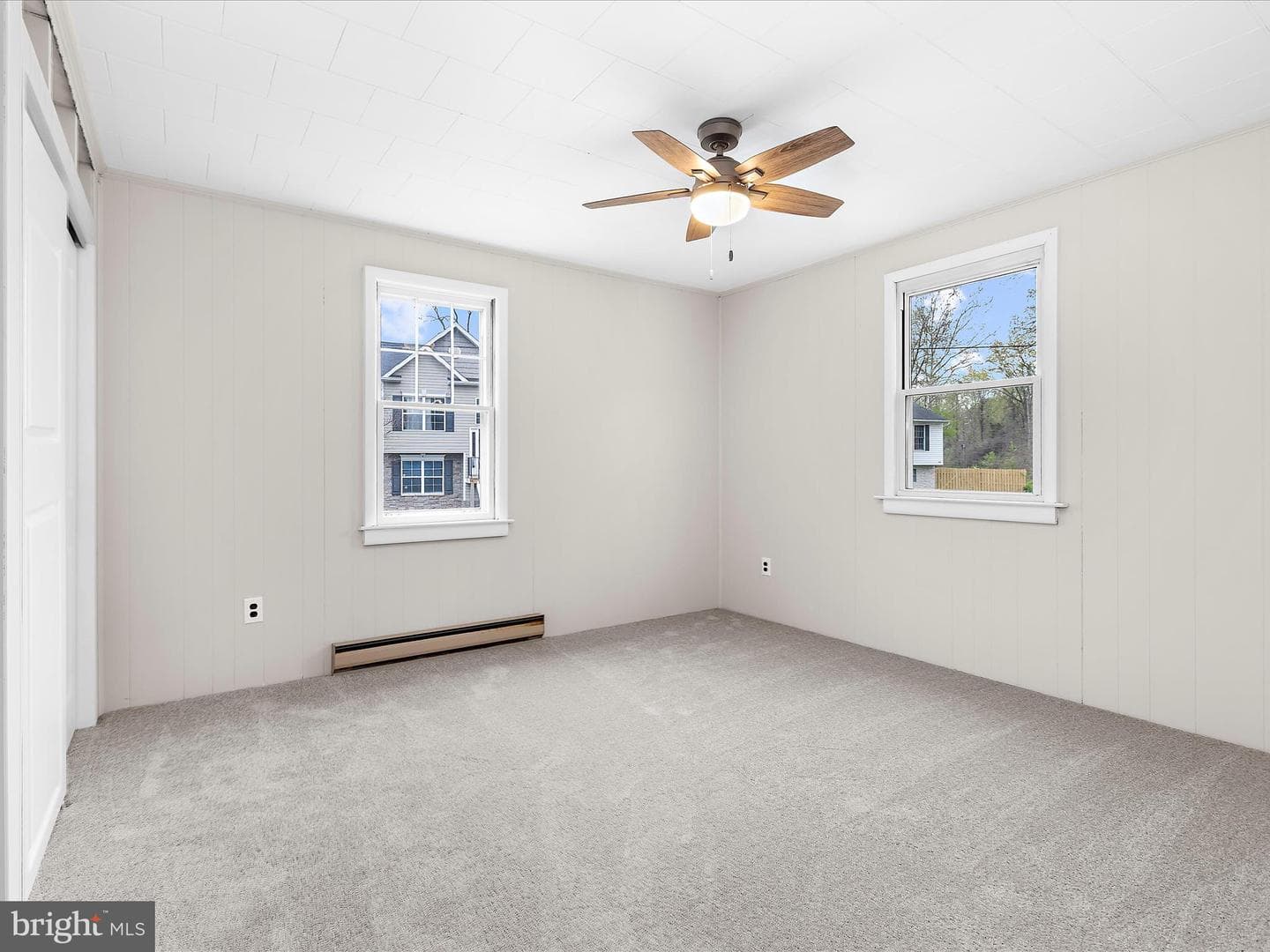 100 Sycamore Road photo 26